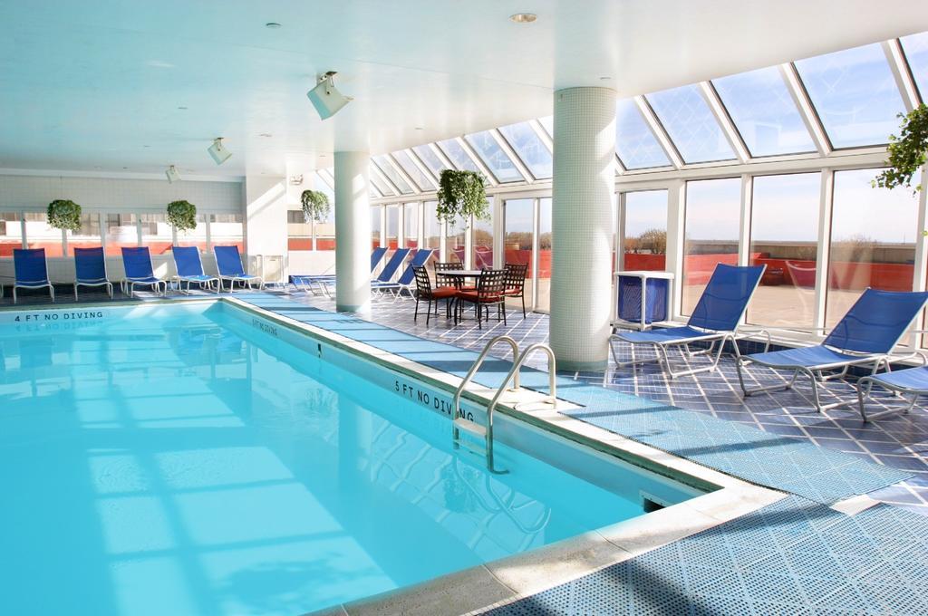 Tropicana Casino And 4*